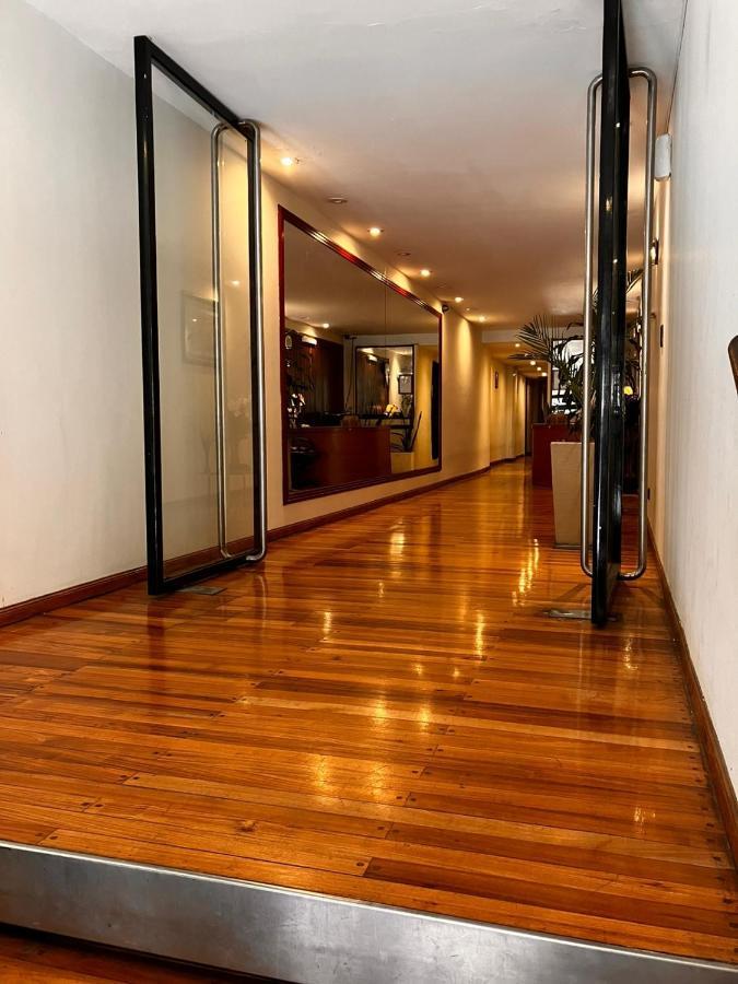 Esme Apartment *